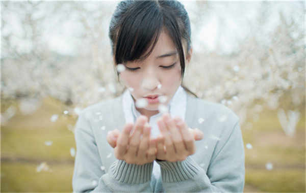 潭牛镇怀孕后验血多久可以知道男女(怀孕后多久可以验血检查出来)
